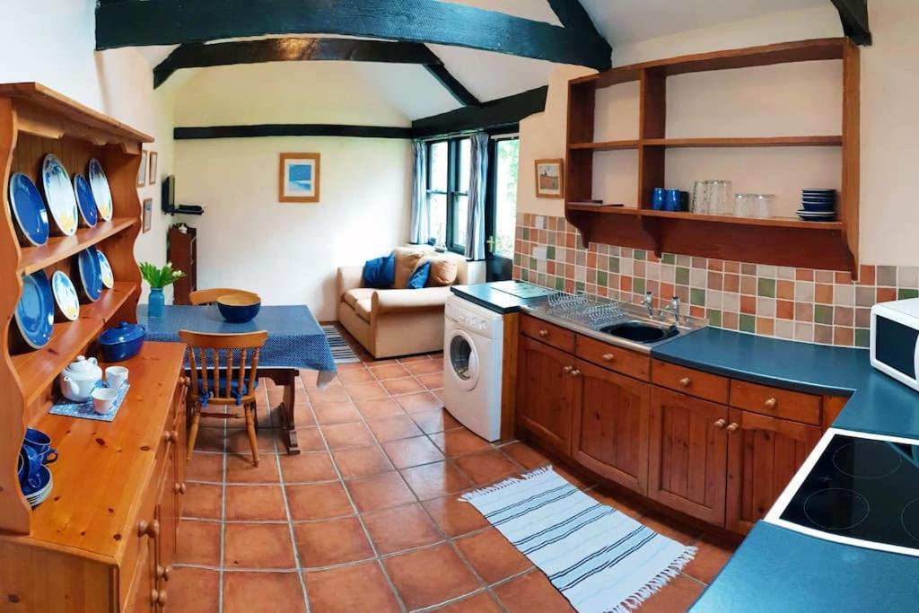 Apartment Cosy In The Beautiful Lamorna Valley - Walk To The Pub & Sea